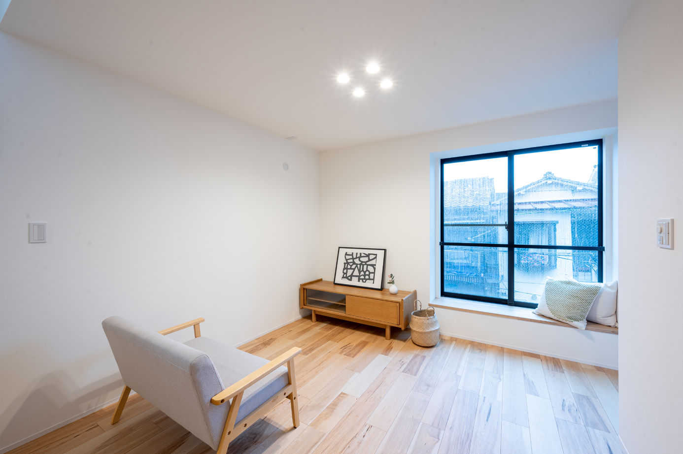 HOUSECODE(ハウスコード） 【堺市/1000万円台/20坪/狭小/間取り】太陽光が降り注ぐ吹抜け３階建てのお家の建築実例画像5