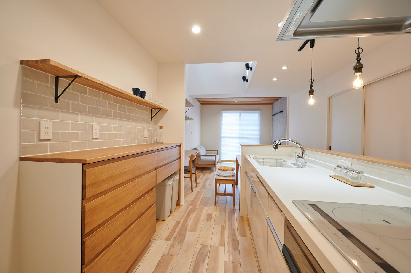 HOUSECODE(ハウスコード） 【堺市/1900万円台/敷地約30坪】吹抜けで1・2階がつながる家【間取り図あり】の建築実例画像3