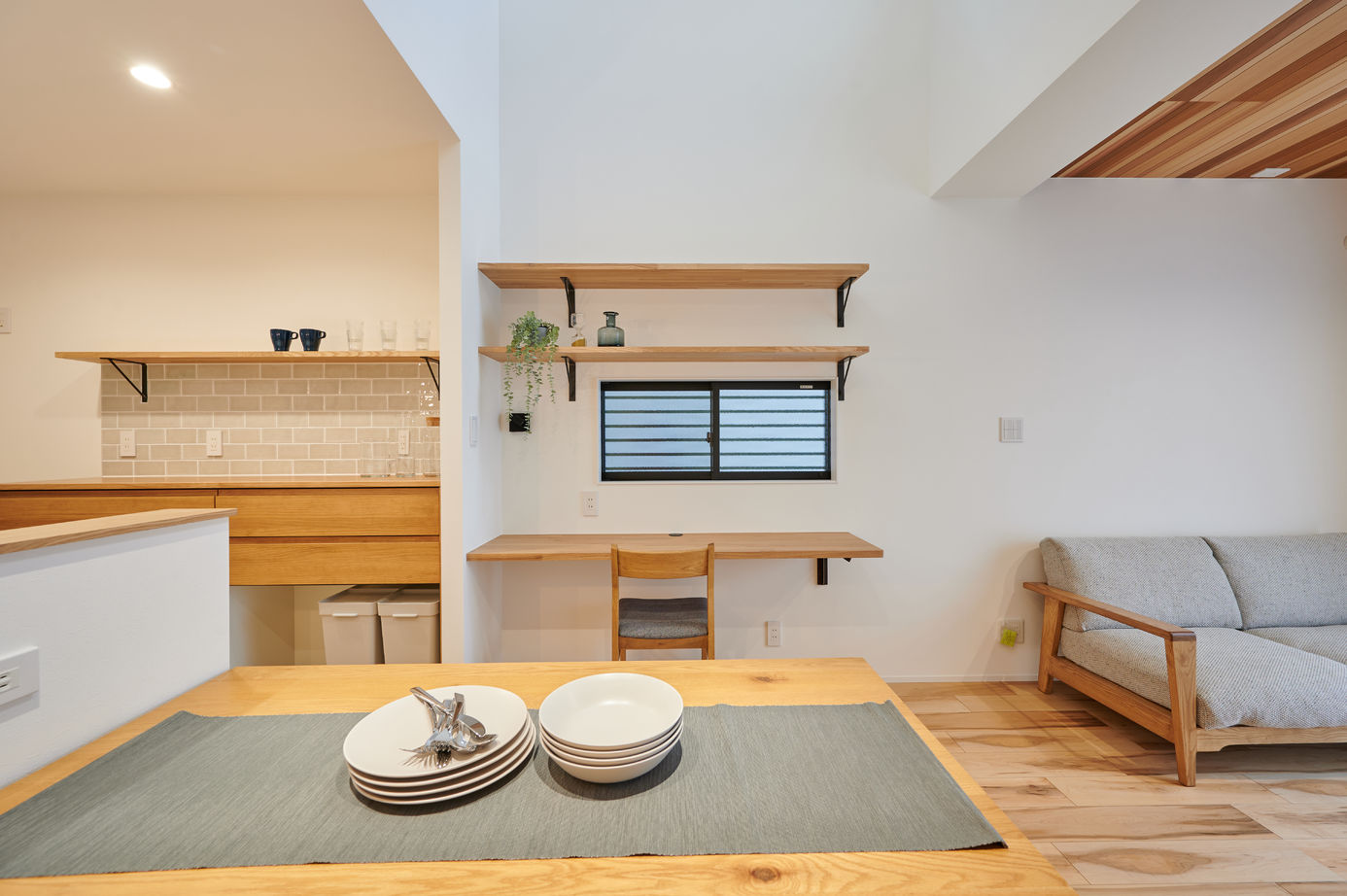 HOUSECODE(ハウスコード） 【堺市/1900万円台/敷地約30坪】吹抜けで1・2階がつながる家【間取り図あり】の建築実例画像6