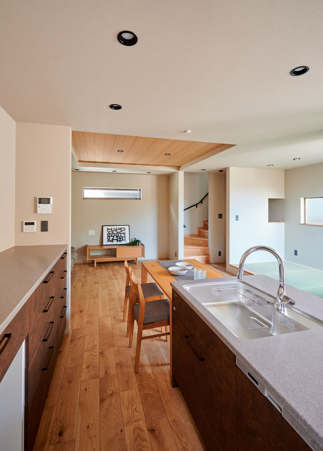 HOUSECODE(ハウスコード） 堺市/敷地約18坪/3階建て/2階リビング/グリーンに囲まれる家【間取り図あり】の建築実例画像3