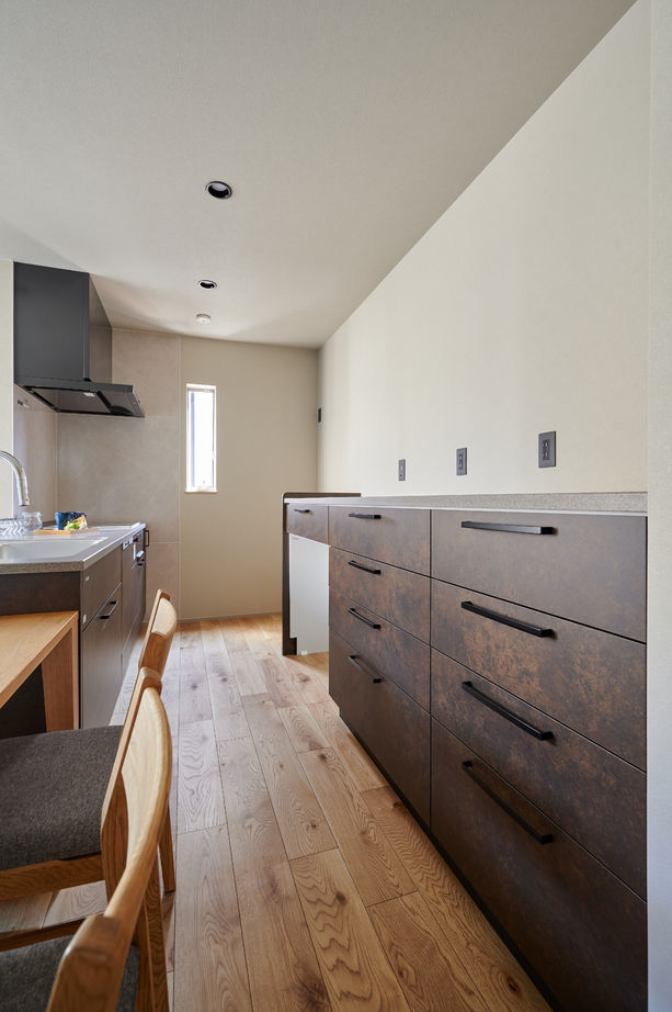 HOUSECODE(ハウスコード） 堺市/敷地約18坪/3階建て/2階リビング/グリーンに囲まれる家【間取り図あり】の建築実例画像4