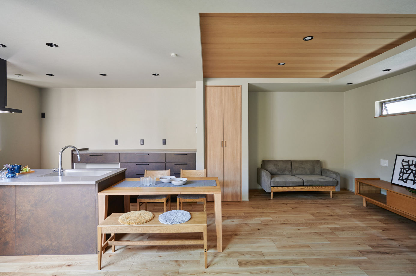 HOUSECODE(ハウスコード） 堺市/敷地約18坪/3階建て/2階リビング/グリーンに囲まれる家【間取り図あり】の建築実例画像5