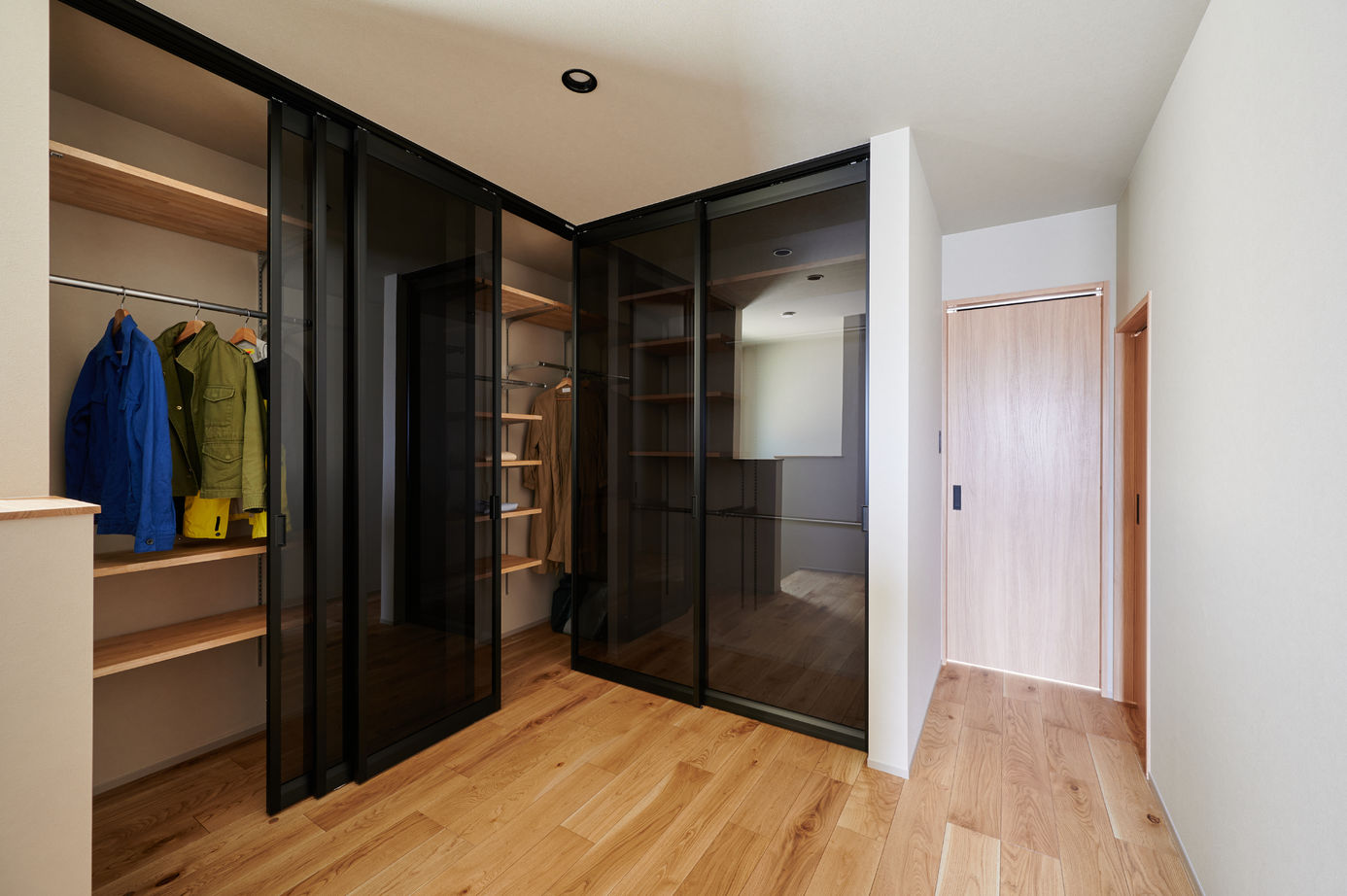 HOUSECODE(ハウスコード） 堺市/敷地約18坪/3階建て/2階リビング/グリーンに囲まれる家【間取り図あり】の建築実例画像7