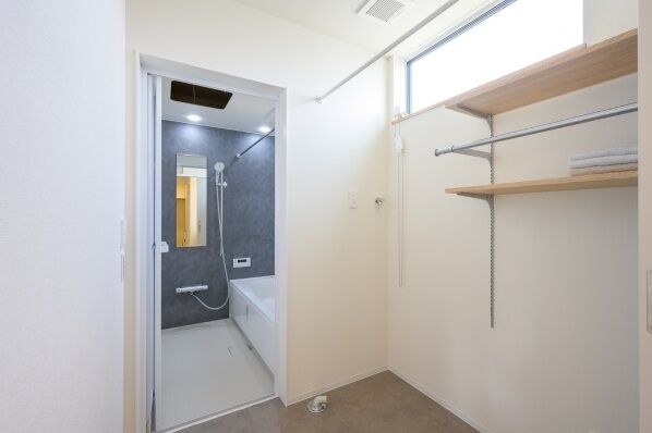 HOUSECODE(ハウスコード） 堺市/土地約27坪/ママ設計士のアイデアが光る、小さくても豊かに住まう家【間取り図有】の建築実例画像7