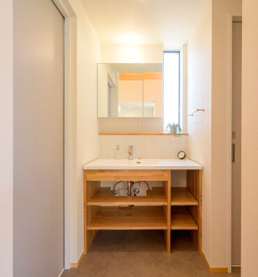 HOUSECODE(ハウスコード） 堺市/土地約27坪/ママ設計士のアイデアが光る、小さくても豊かに住まう家【間取り図有】の建築実例画像8