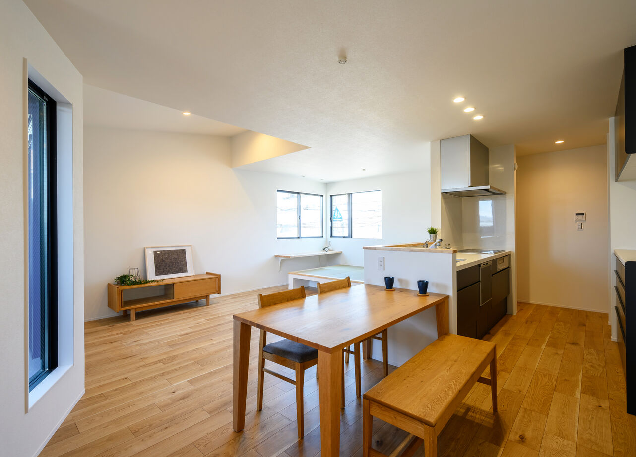 HOUSECODE(ハウスコード） 堺市/2階リビング/ゲーム部屋/暮らしを楽しみ、家族とくつろぐ″Chill‐HOUSE”の建築実例画像2