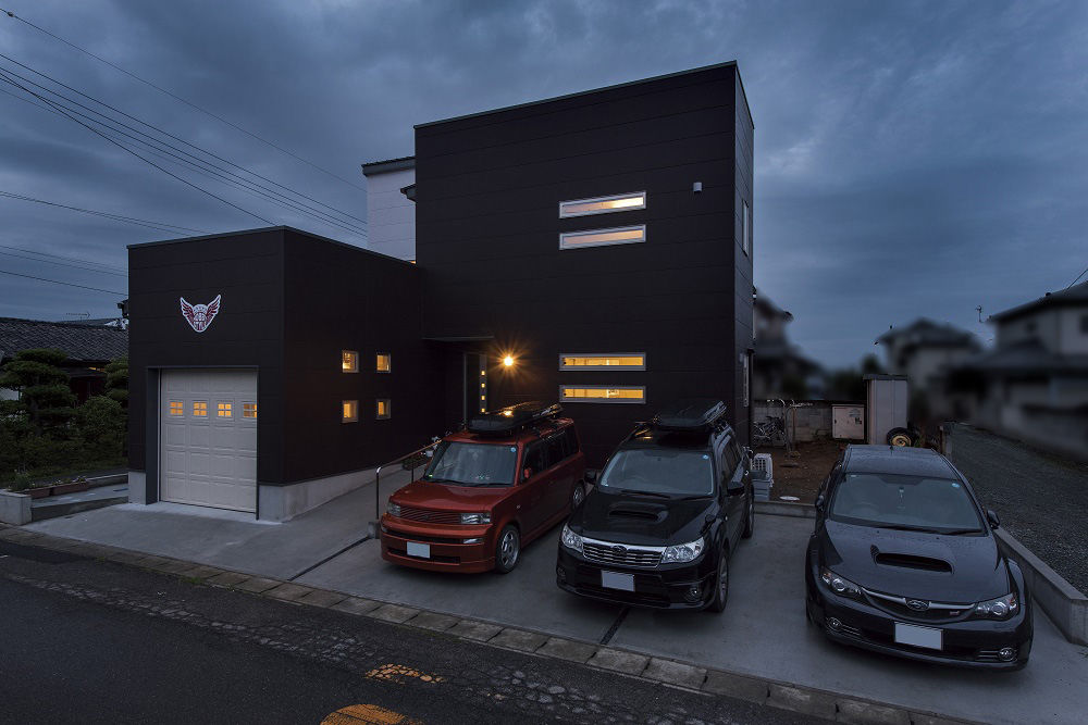 ホビースタイル　角屋工業 イメージを超えた「遊びゴコロ」溢れるプラン提案に感動 収納や開放感あるインナーガレージを実現した家の建築実例画像5