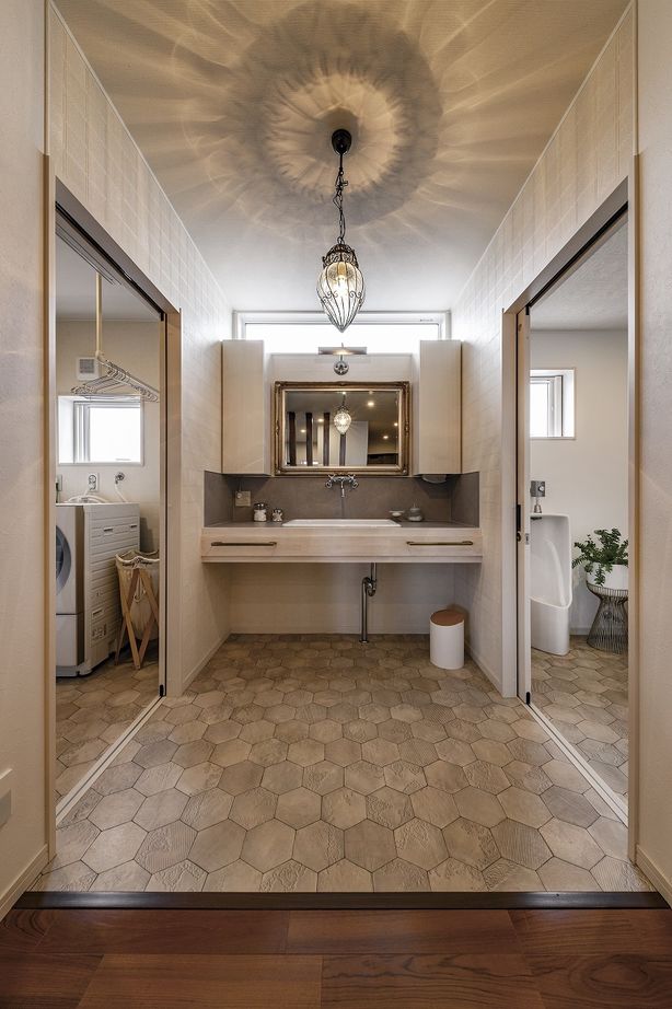 ホビースタイル　角屋工業 通り抜けのできるインナーガレージが印象的！LDKからクラシックカーとバイクを眺める『平屋』の暮らしの建築実例画像7