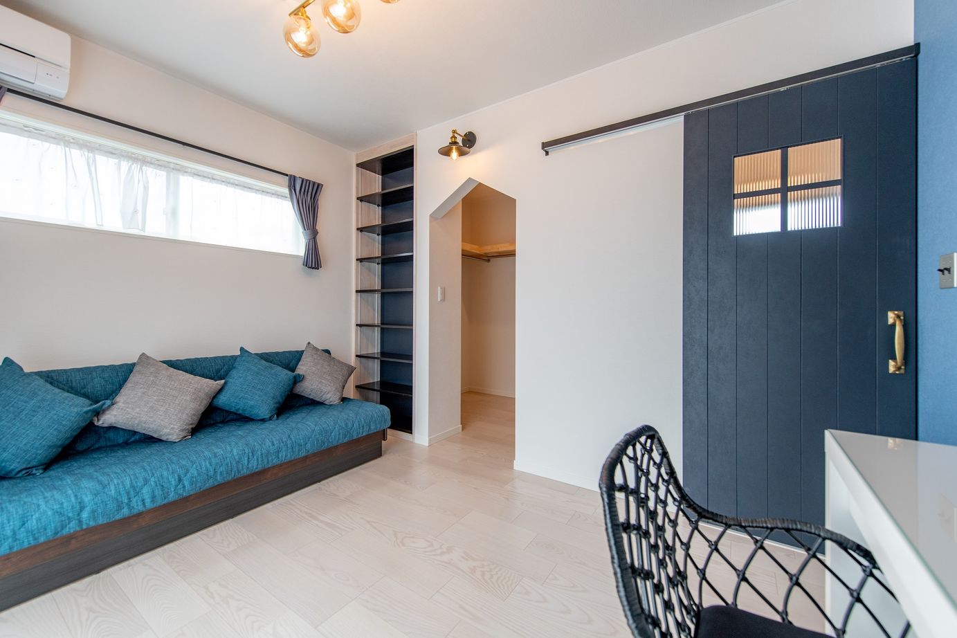 ホビースタイル　角屋工業 オープンガレージとミュージックルームのある家の建築実例画像5