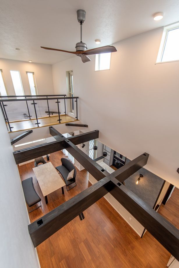 ホビースタイル　角屋工業 オープンガレージとミュージックルームのある家の建築実例画像7