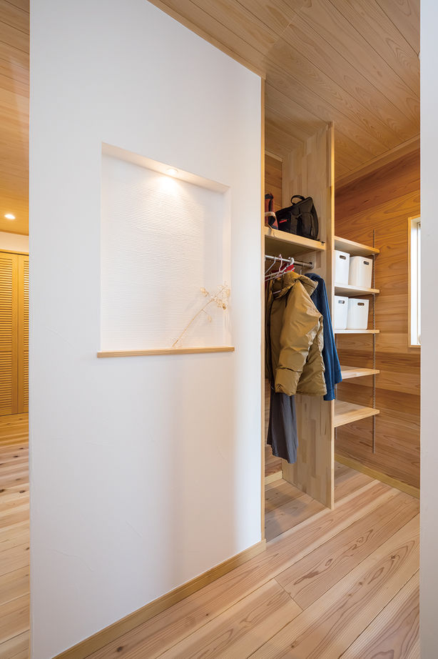 内山木材建設 【2000万円台/30坪台/平屋/防音室】諦めかけていた要望も柔軟設計で見事実現。無垢材×漆喰で心地よい空間にの建築実例画像10