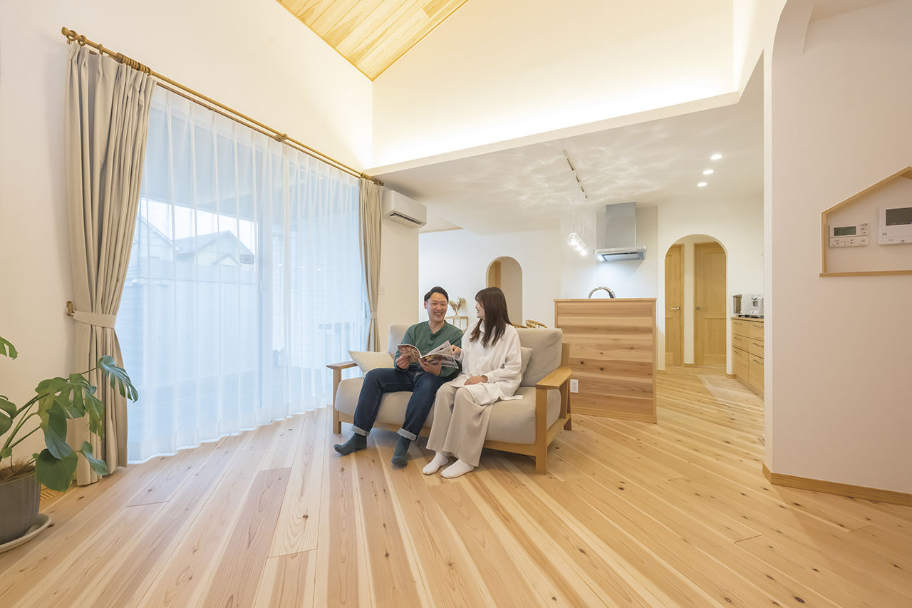 内山木材建設 【2000万円台/30坪台/平屋】希望の間取りを実現。埼玉県産材にこだわった無垢と漆喰壁の家の建築実例画像2