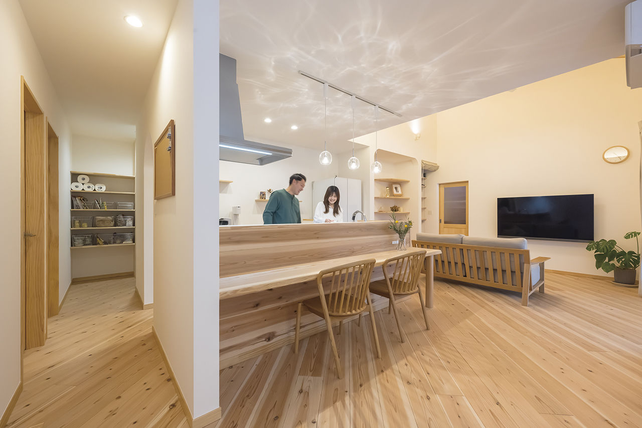 内山木材建設 【2000万円台/30坪台/平屋】希望の間取りを実現。埼玉県産材にこだわった無垢と漆喰壁の家の建築実例画像3