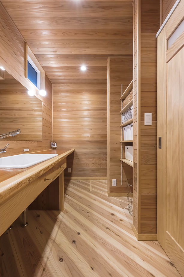 内山木材建設 【2000万円台/30坪台/平屋】希望の間取りを実現。埼玉県産材にこだわった無垢と漆喰壁の家の建築実例画像8