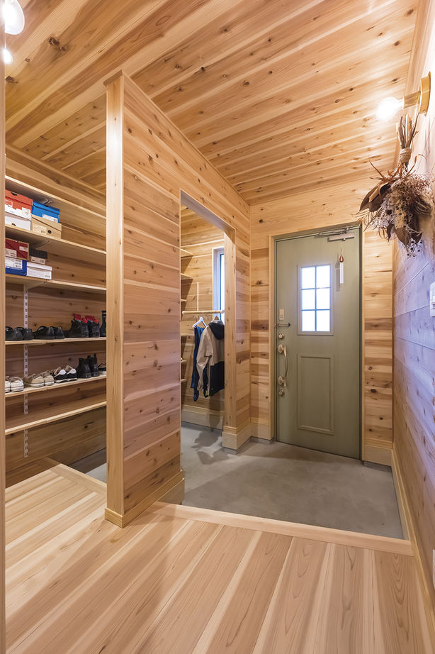 内山木材建設 【2000万円台/30坪台/平屋】希望の間取りを実現。埼玉県産材にこだわった無垢と漆喰壁の家の建築実例画像9