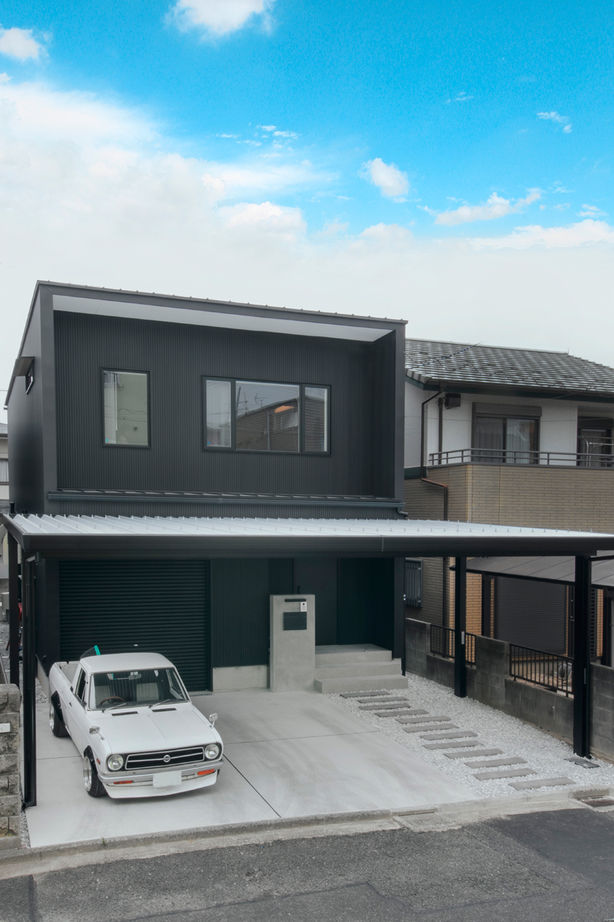 暮るみ（くるみ） 【間取図有/インナーガレージ/2階リビング】「毎日が春のリゾートホテルみたいな家です！」の建築実例画像2