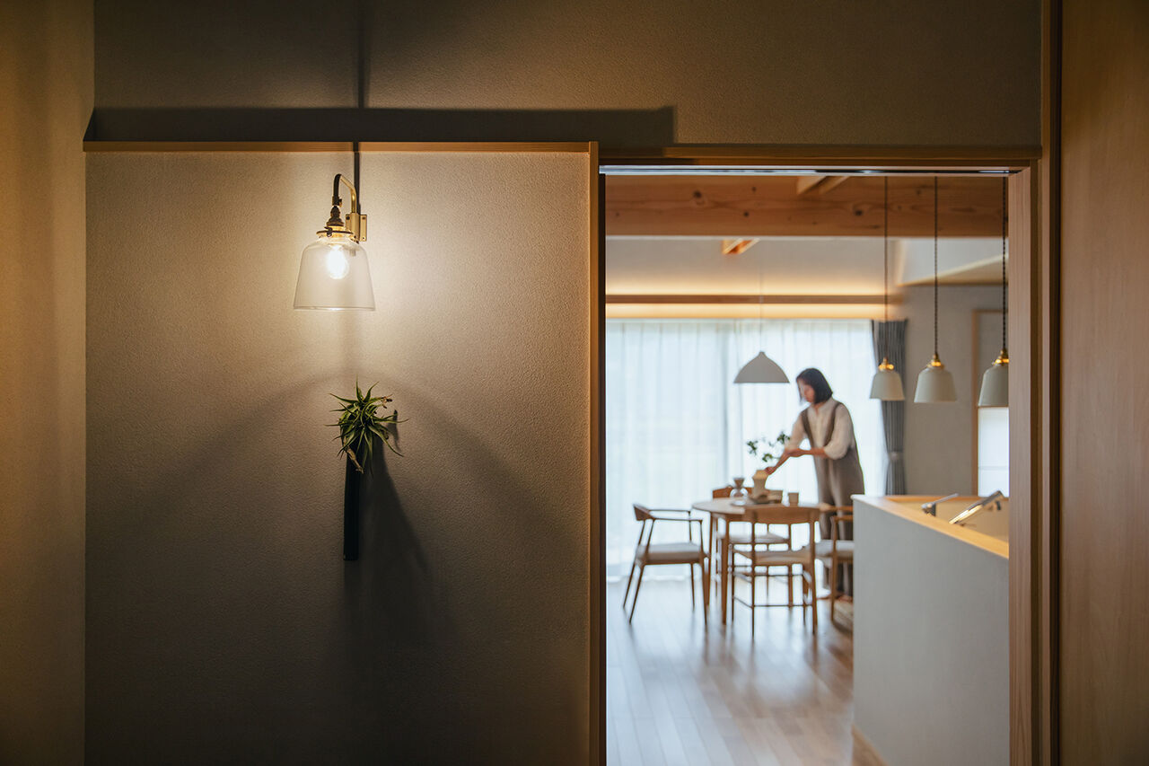 暮るみ（くるみ） 【平屋/3000万円以下/25坪以下/間取図有】お風呂が中心の間取りで暖かく、長く暮らせるバリアフリーの家の建築実例画像5