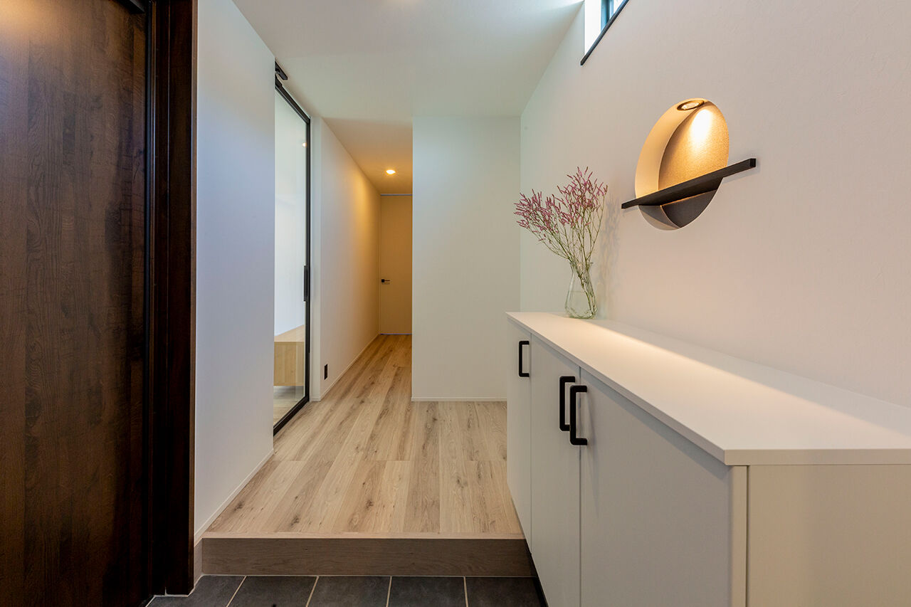 灯す家 【間取り図有｜約23坪｜平屋】外の視線をシャットアウトするプライベートテラスのある家の建築実例画像9