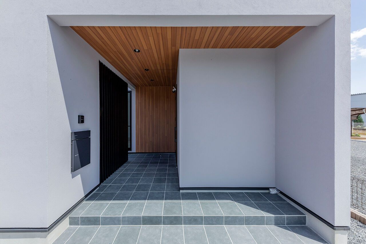 灯す家 【間取り図有｜約23坪｜平屋】外の視線をシャットアウトするプライベートテラスのある家の建築実例画像10