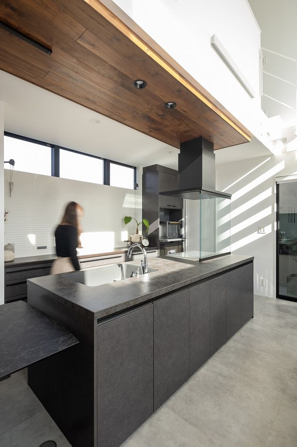 A ARCHiTECT 【本体価格4200万円台/約45坪】上質なシンプルモダンデザイン。非日常を楽しみ暮らす、「中庭のある家」の建築実例画像7