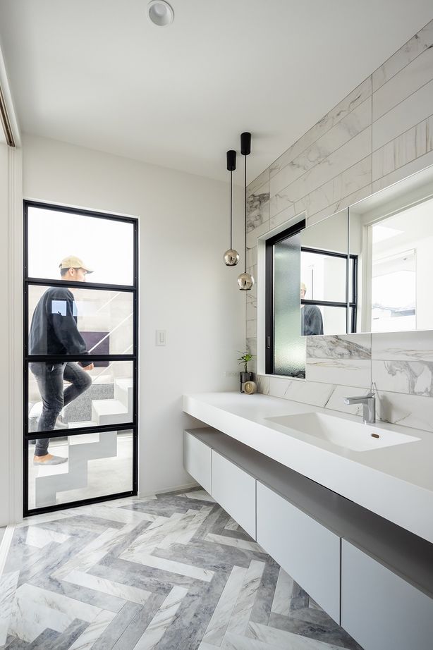 A ARCHiTECT 【本体価格4200万円台/約45坪】上質なシンプルモダンデザイン。非日常を楽しみ暮らす、「中庭のある家」の建築実例画像8