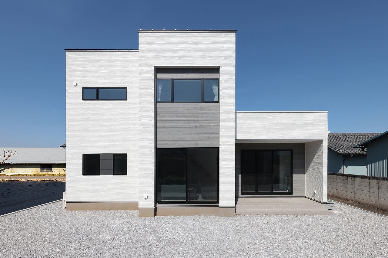 A ARCHiTECT 【本体価格2500万円/33.8坪】白を基調とした「箱が重なる家」の建築実例画像2