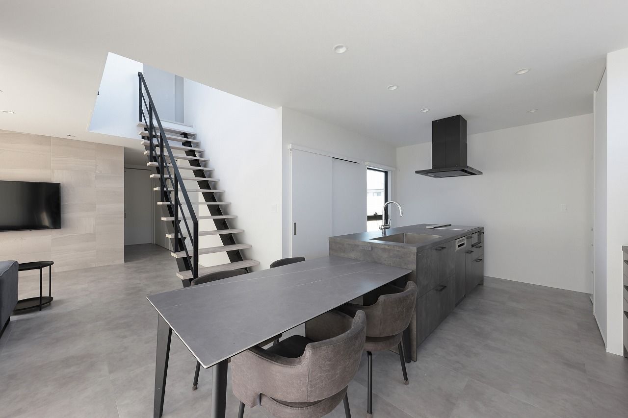 A ARCHiTECT 【本体価格2500万円/33.8坪】白を基調とした「箱が重なる家」の建築実例画像6