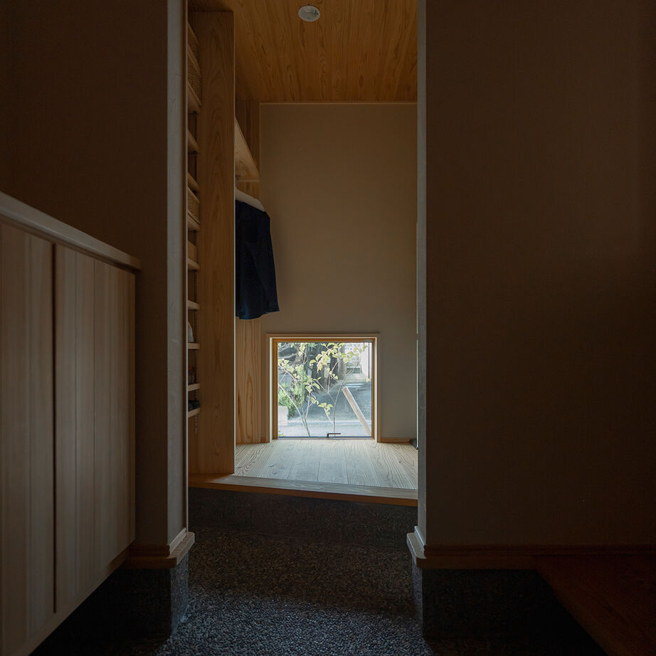 エコワークス 【ZEH住宅/39.5坪/2階建て/間取り図あり】夢のアトリエで描き、音楽室で楽器を奏でる、和カフェのような家の建築実例画像4