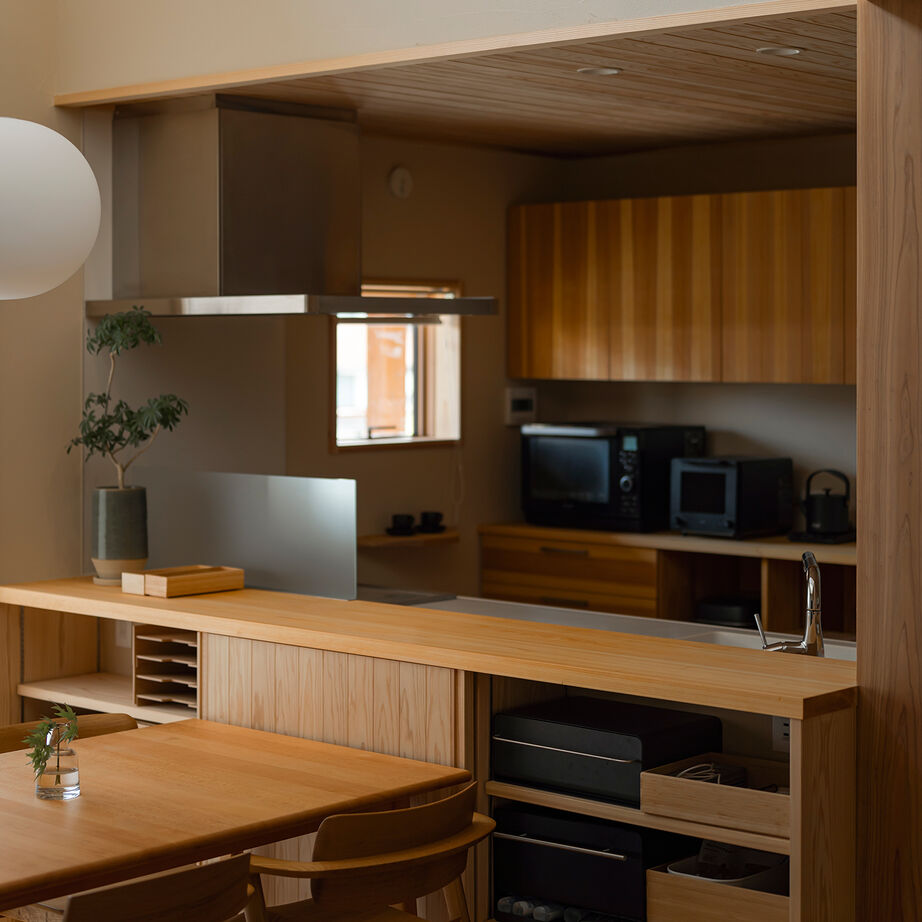 エコワークス 【ZEH住宅/39.5坪/2階建て/間取り図あり】夢のアトリエで描き、音楽室で楽器を奏でる、和カフェのような家の建築実例画像7