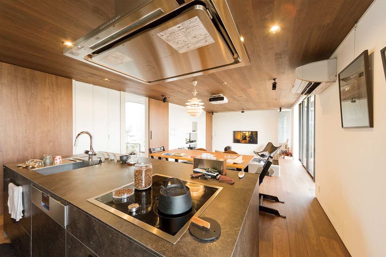 ブラザー不動産 【愛知県/中庭】ゆとりある間取りに自然素材がアクセント。デザイン×施工力で実現したおしゃれな2階建ての建築実例画像4