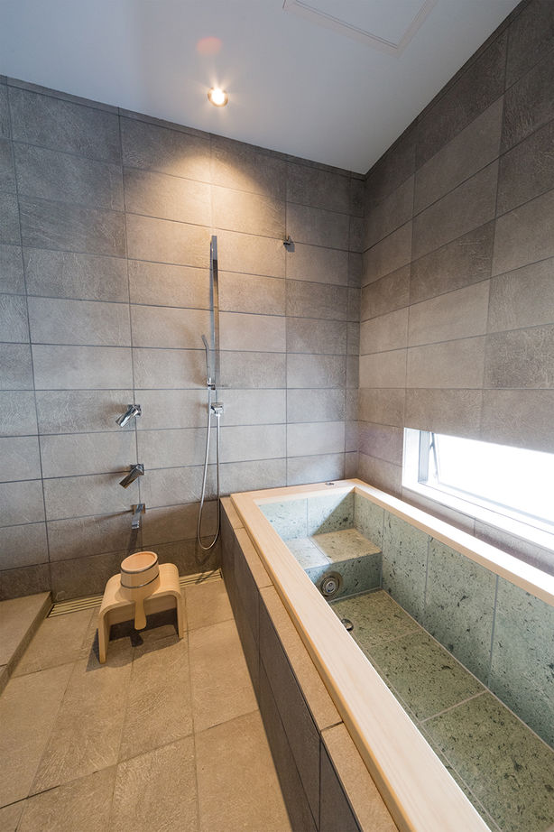 ブラザー不動産 【愛知県/中庭】ゆとりある間取りに自然素材がアクセント。デザイン×施工力で実現したおしゃれな2階建ての建築実例画像6