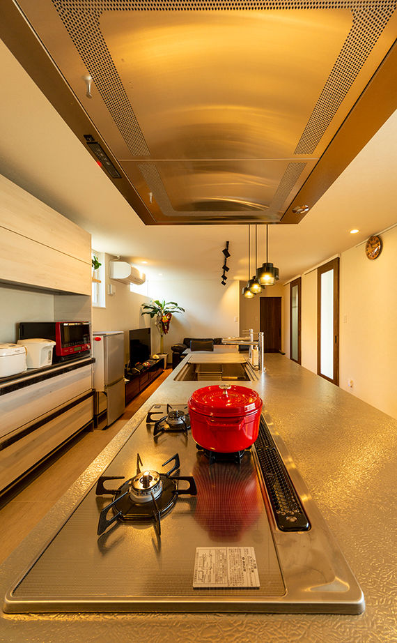 ブラザー不動産 【平屋｜2000万円台｜建築家デザイン｜傾斜地｜変形地｜間取り】あっぱれ！三角の不整形地に建てた三角の家の建築実例画像7