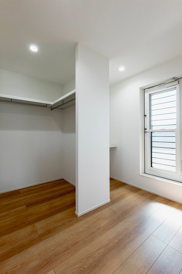 ブラザー不動産 【3000万円台前半｜知立市｜家事ラク】キッチンが家の真ん中！どこに行くにもスムーズな家の建築実例画像4