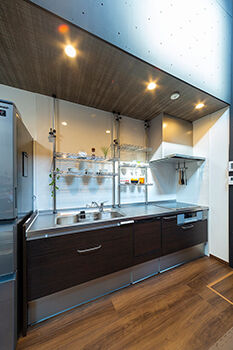 ブラザー不動産 【みよし市｜20坪台・3LDK｜土地｜太陽光｜ボルダリング】常識にとらわれない遊び心のある住まいの建築実例画像3