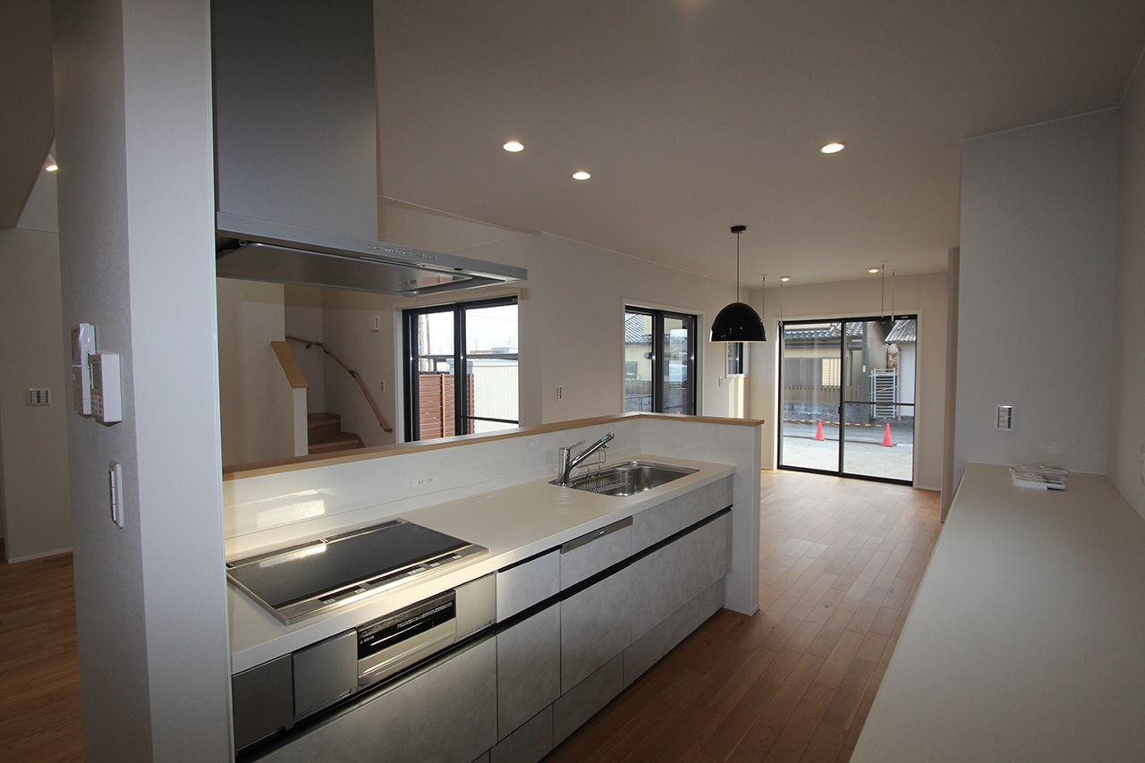 SEINO HOME（セイノーホーム） by 西濃建設 【岐阜｜L字型×2000万円台｜間取り】土地提案からお任せ！L字型の外観が格好いい、吹抜けリビングの家の建築実例画像4