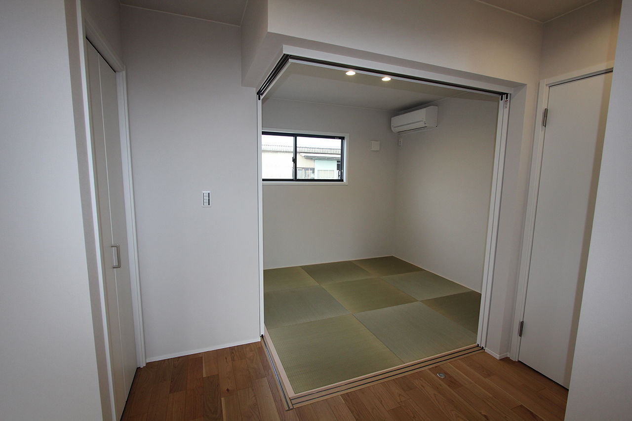 SEINO HOME（セイノーホーム） by 西濃建設 【岐阜｜L字型×2000万円台｜間取り】土地提案からお任せ！L字型の外観が格好いい、吹抜けリビングの家の建築実例画像6