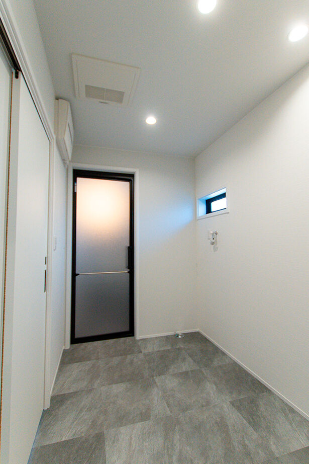 SEINO HOME（セイノーホーム） by 西濃建設 【岐阜/3000万円台/40坪台/間取り】おこもりヌックにスキップフロア。お子さんと楽しく暮らすデザイン住宅の建築実例画像16