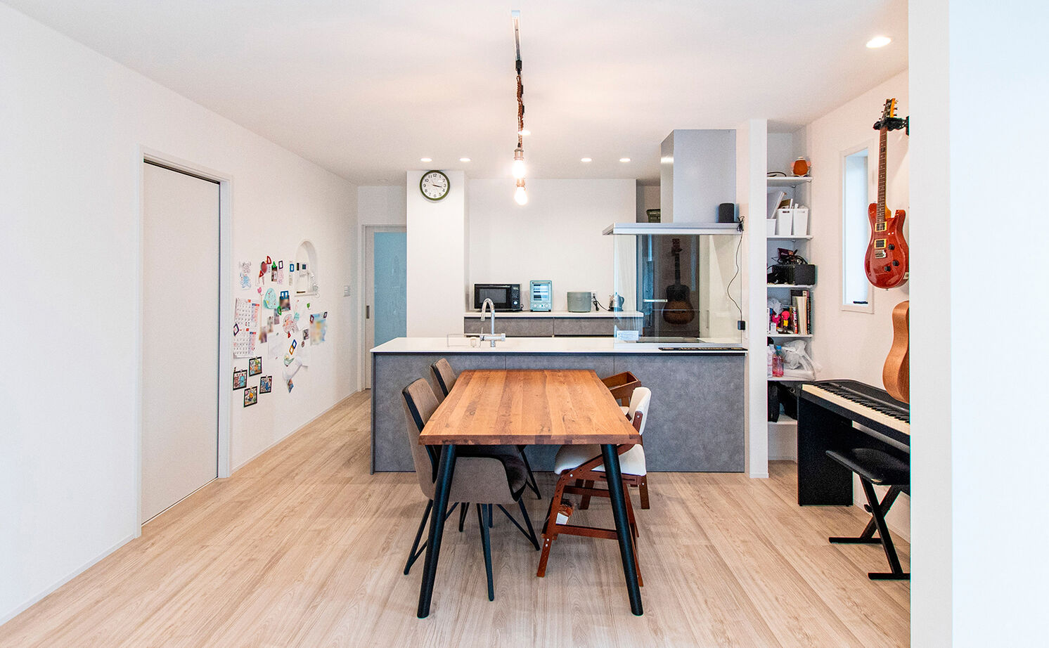 SEINO HOME（セイノーホーム） by 西濃建設 【岐阜/2000万円台/20坪台/間取り】アメリカンな外観がこだわり！コンパクトでも開放的に暮らせる2階建ての建築実例画像3