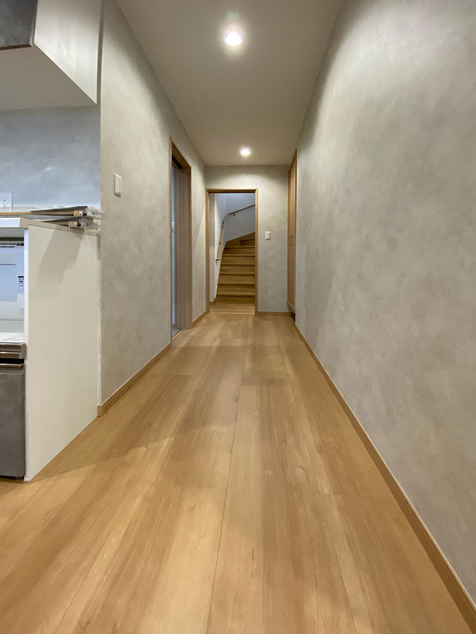 大道建設 【三重県/2000万円台/ZEH/間取図有り】新婚20代夫婦が建てた高性能住宅。1階に和室もある将来安心設計も◎の建築実例画像4