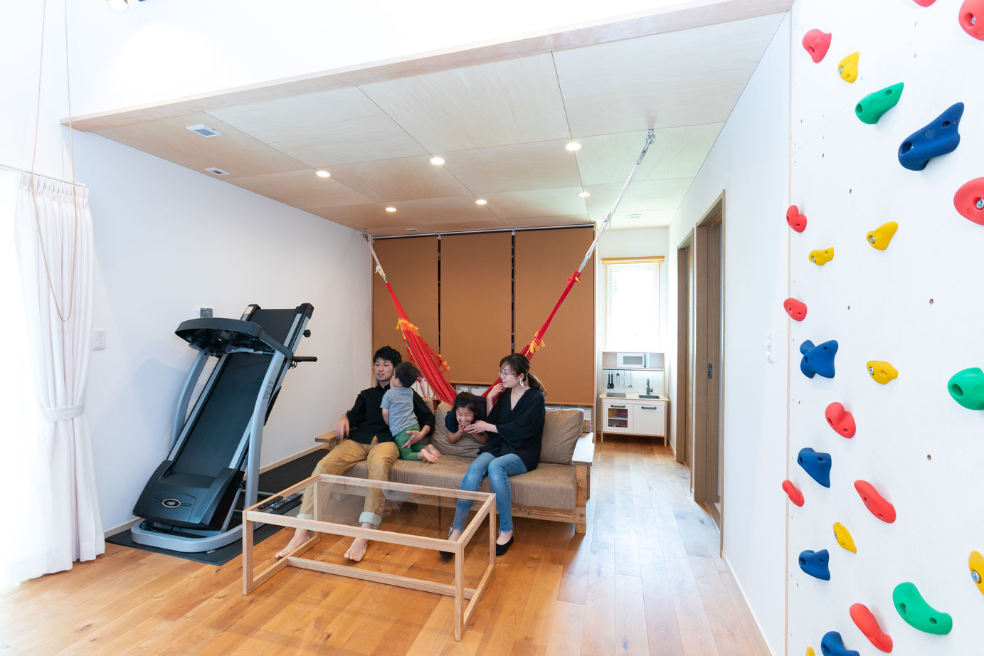 昭栄建設の注文住宅 【埼玉県/30坪台/ボルダリング/間取り図】家時間を楽しむアイデア満載な空間に自然と顔があい会話が弾む家の建築実例画像5