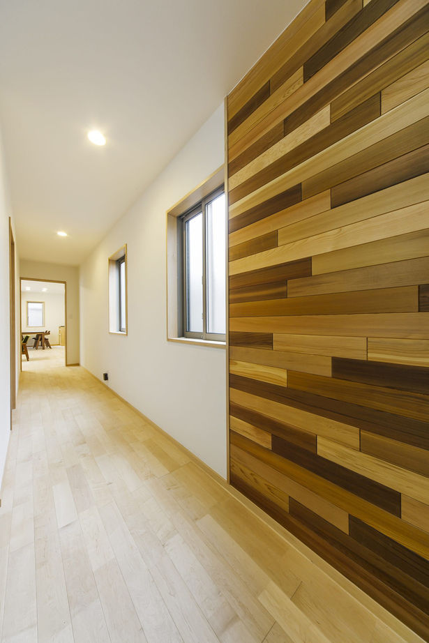 昭栄建設の注文住宅 【志木市/セカンドリビング/書斎】将来を考えた素材や工夫に敷地条件をクリアして建てる同居型二世帯住宅の建築実例画像7