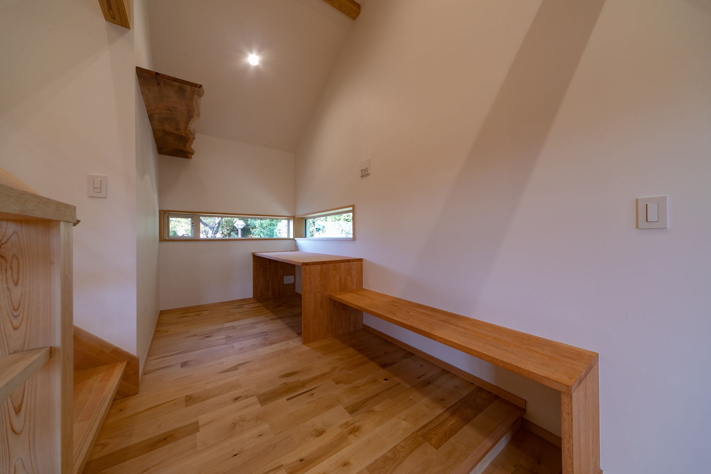 昭栄建設の注文住宅 【蓮田市/2000万円台/30坪台/間取り有】緑を採り込んだパッシブハウス。木を使い丁寧に造作した住空間の建築実例画像4