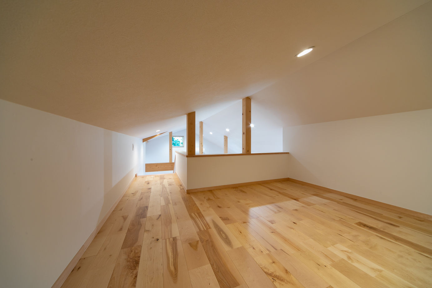 昭栄建設の注文住宅 【蓮田市/2000万円台/30坪台/間取り有】緑を採り込んだパッシブハウス。木を使い丁寧に造作した住空間の建築実例画像10