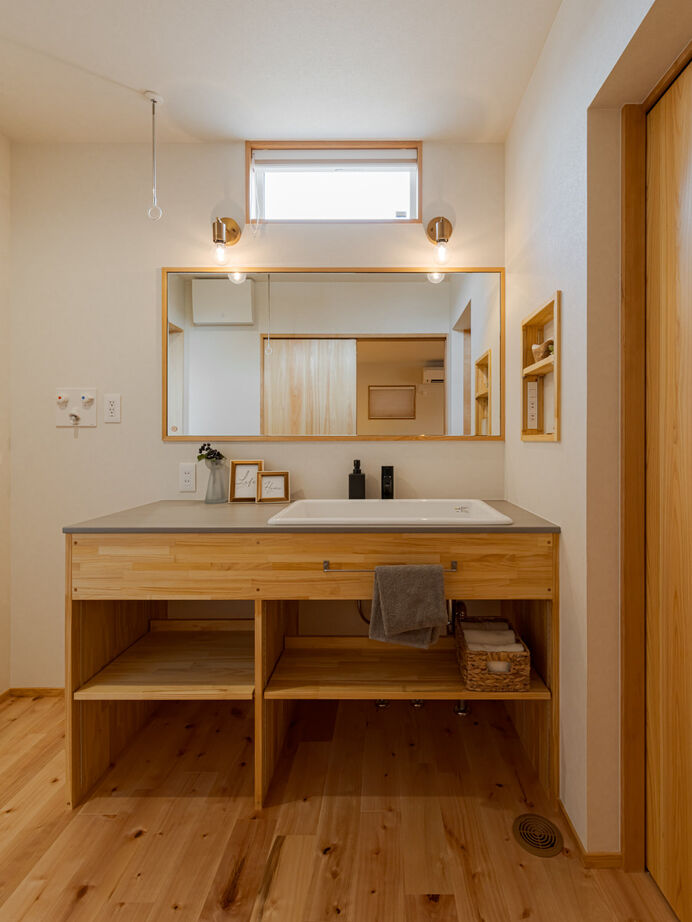 参建 【名古屋市/30坪以下/ZEH】友人がたくさん集まるカウンターのある家の建築実例画像5