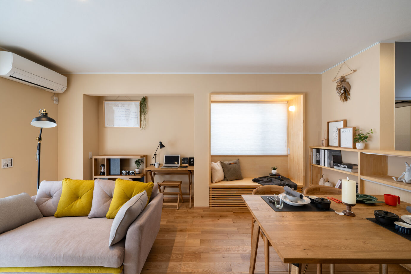 参建 【春日井市/30坪台/ZEH】インテリアも映える 暮らしやすい工夫が行き届いた家の建築実例画像2