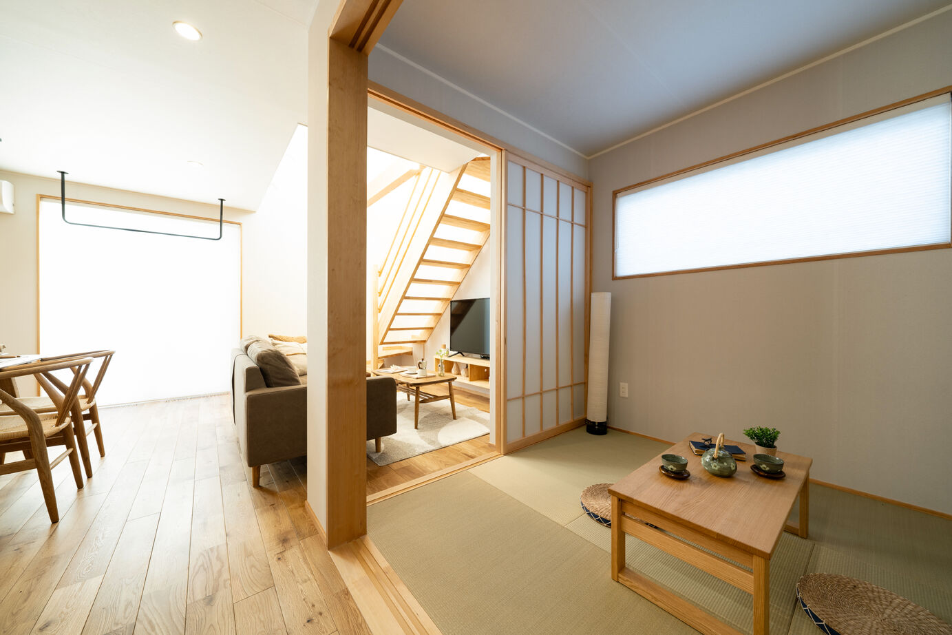 参建 【日進市/30坪以下/ZEH】１階完結型の回遊動線の家事楽ハウスの建築実例画像4