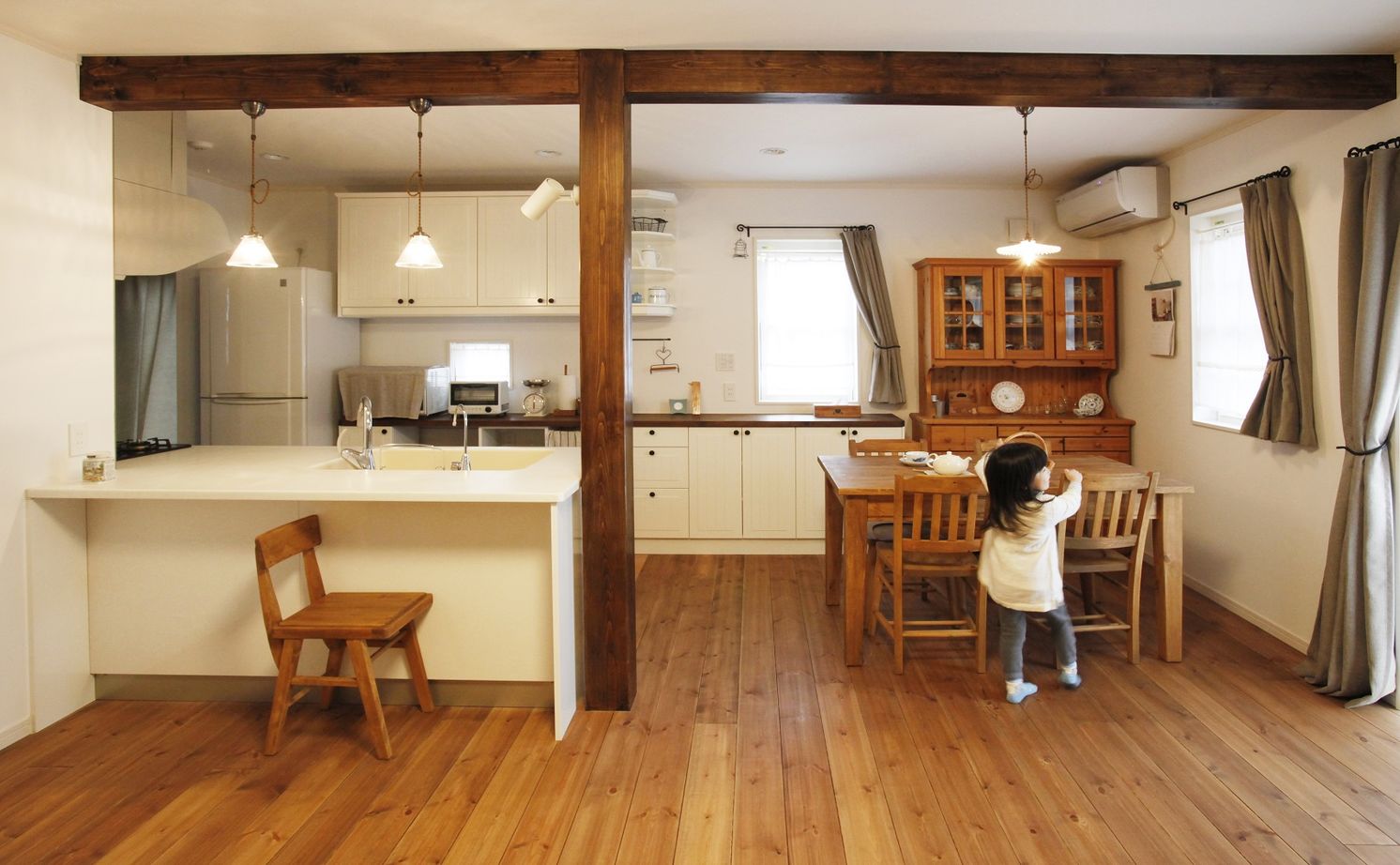 「ゆとりある木の家」　マヤ建設 対応力のある設計士とともに創ったフレンチカントリーのおうちの建築実例画像2