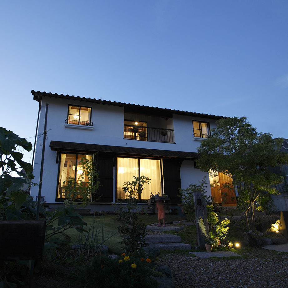 ラフェルム　札幌 無垢材などの自然素材に囲まれて生活することで、心が落ち着き、子どもも伸び伸びと成長の建築実例画像10