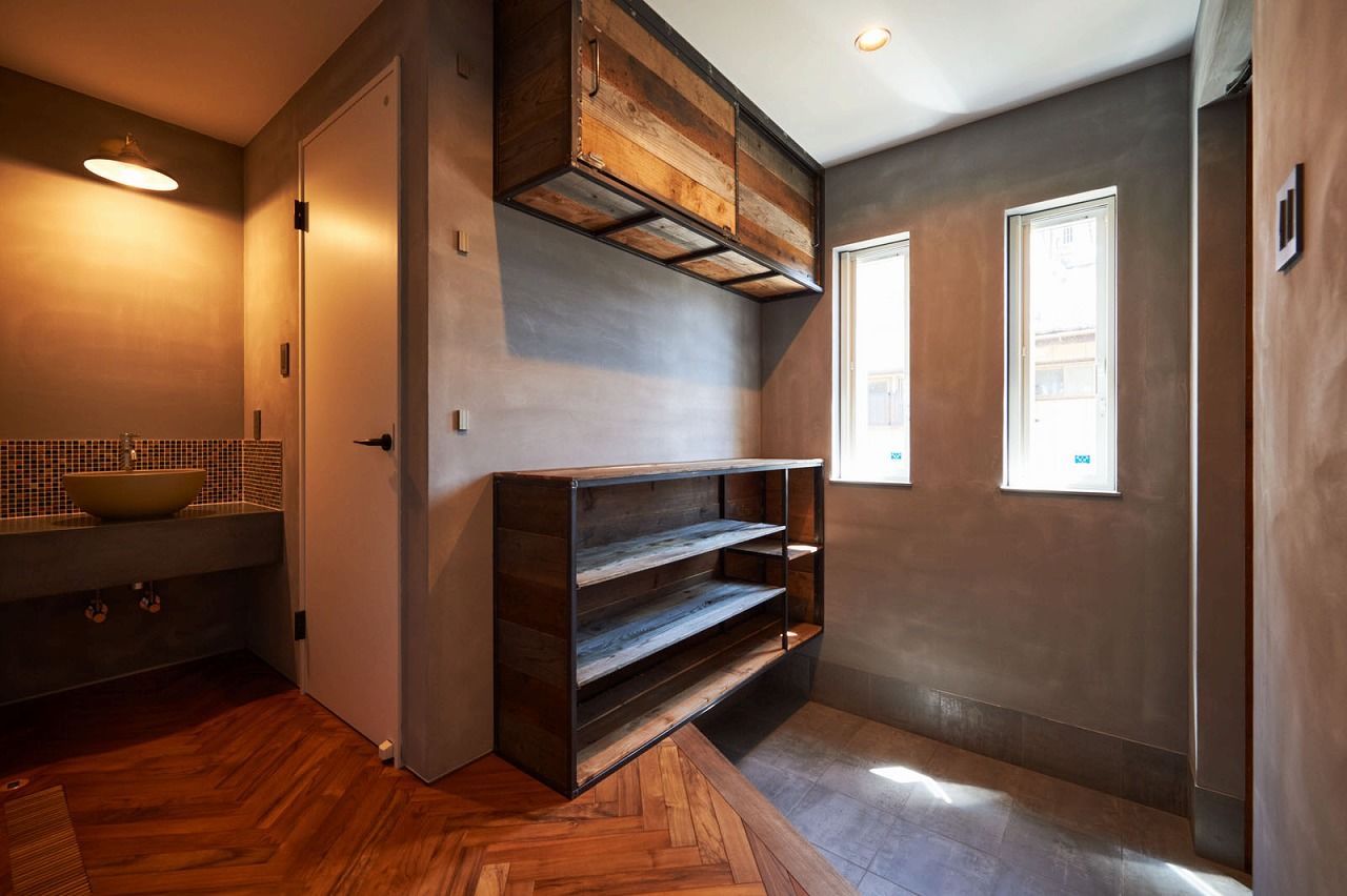 ダイケンアーキテクツ シックで個性的な空間。とことんこだわって叶えたカフェバーのような家の建築実例画像7