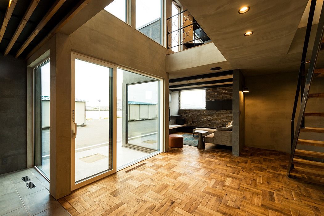 ダイケンアーキテクツ 開放感溢れる室内空間。内と外との繋がり。プライバシーを考慮しながらも風景を暮らしに取り込む住まいの建築実例画像2